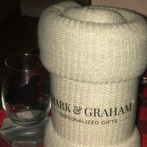 Mark & Graham Tan Colorblock Throw Blanket / Shaw